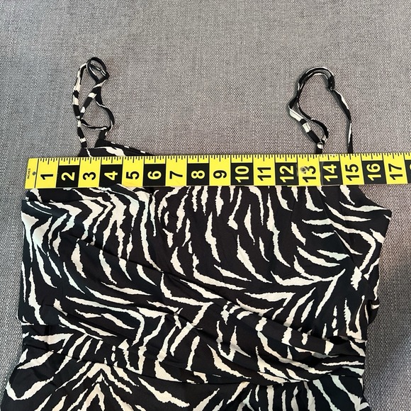 Autumn Adeigbo Black & White Dress Spaghetti Strap Adjustable Womens 8 NEW - Picture 3 of 12